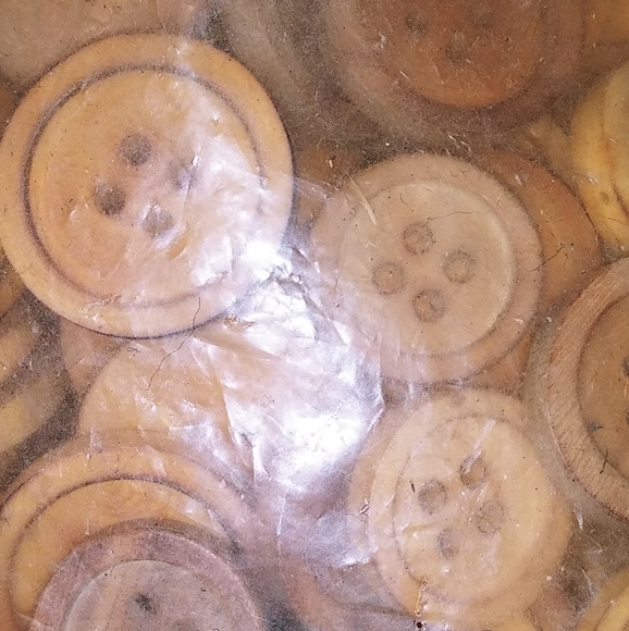 Designer Buttons - Picture 4 of 4